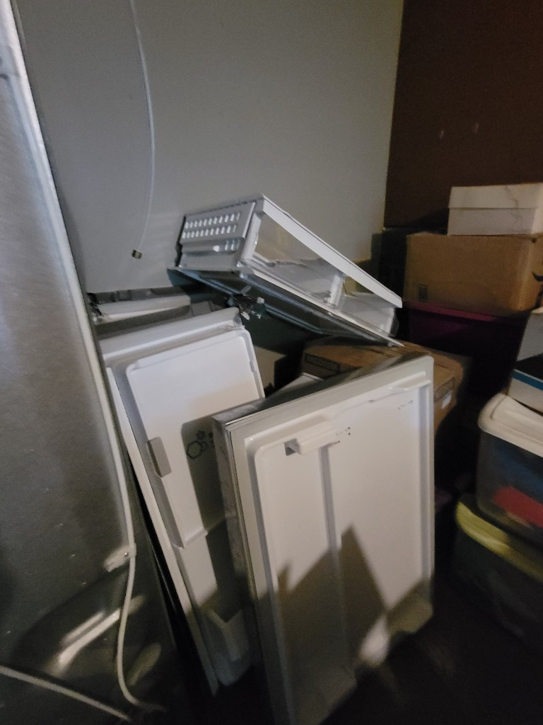 Second photo by Lori Appleman of Southern Guarantee Moving and Storage - Large