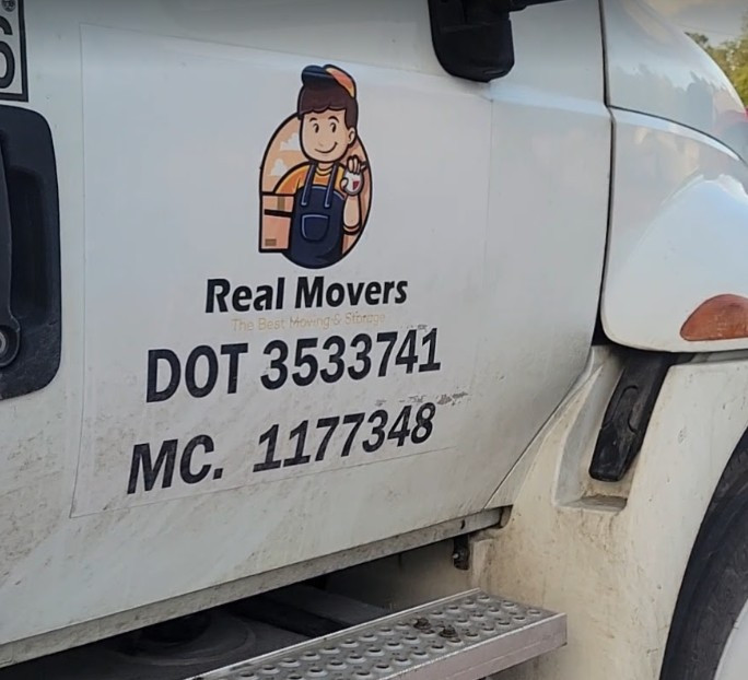 Photo by Nicole Manibusan of Real Movers LLC - Large