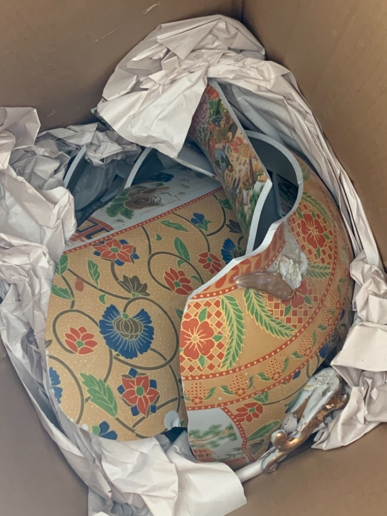 Photo by Dan Lep of Hawaiian Shipping - Large