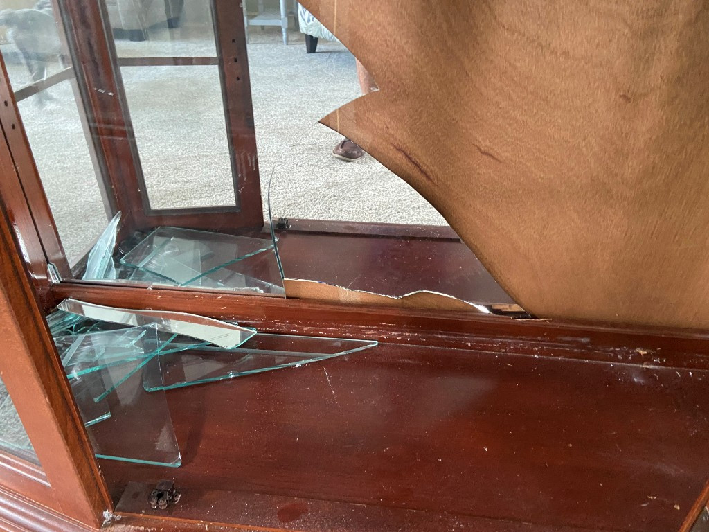 Second photo by John E Newman of MoveR Van Lines - Large