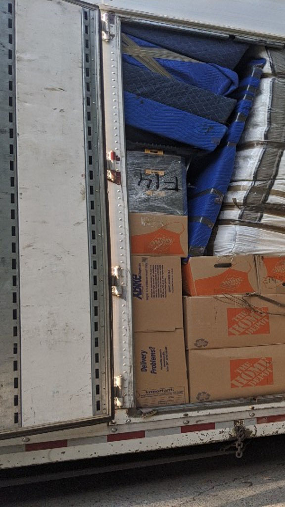 Second photo by Mike Ko of All Pro Moving Group LLC - Large