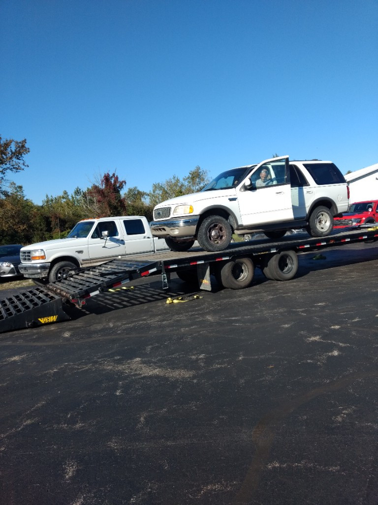 Second photo by Elaina Wales of Montway Auto Transport - Large