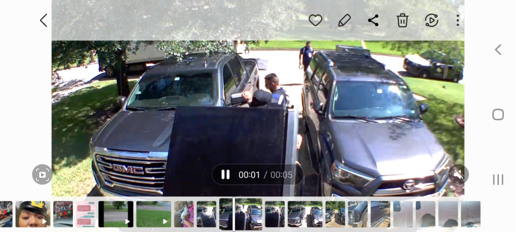 Second photo by Lena Paul of Daryl Flood Moving & Storage - Large