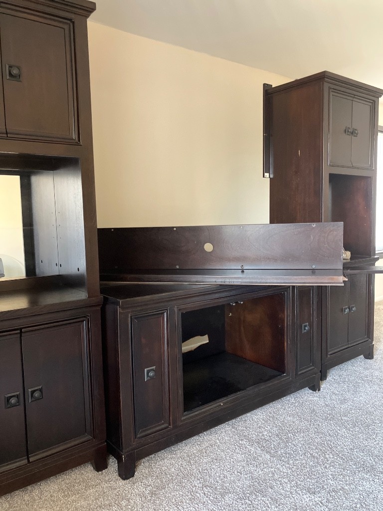 Second photo by Harold Holmes of Helix Moving And Storage - Large