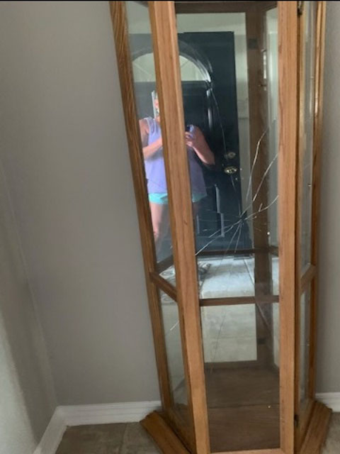 Second photo by Chris Laired of Gateway Express Moving - Large