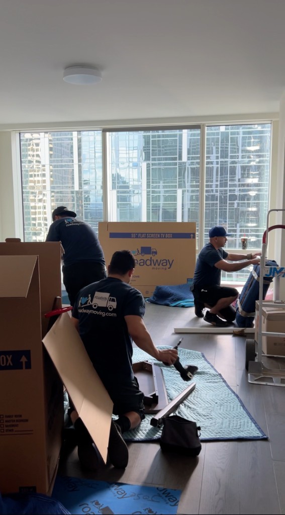 Second photo by Stephanie Diaz of Roadway Moving - Large