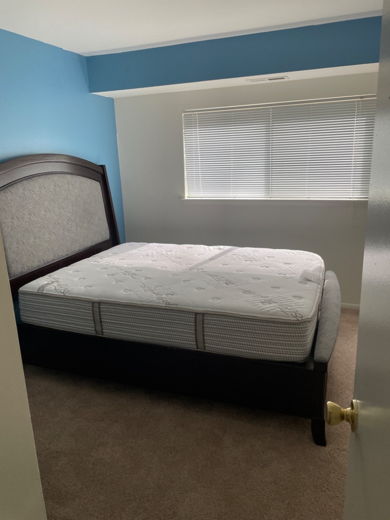 Second photo by Pearl Johnson of Zip Moving and Storage - Large