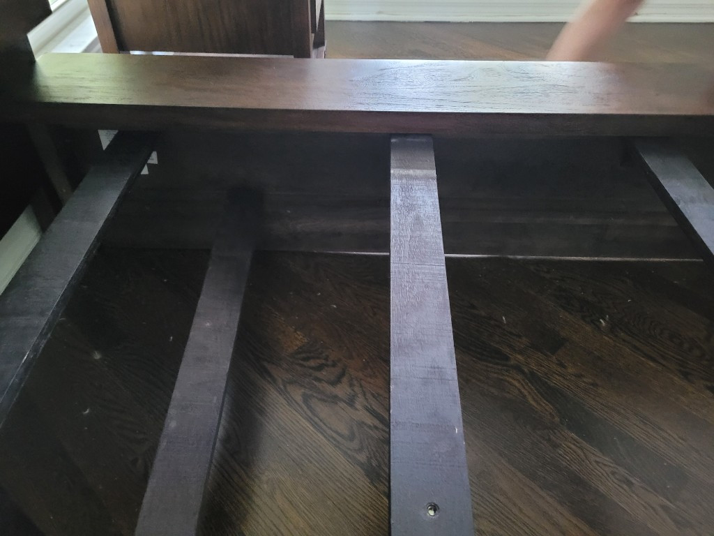 Second photo by Amber Boskers of MoveR Van Lines - Large