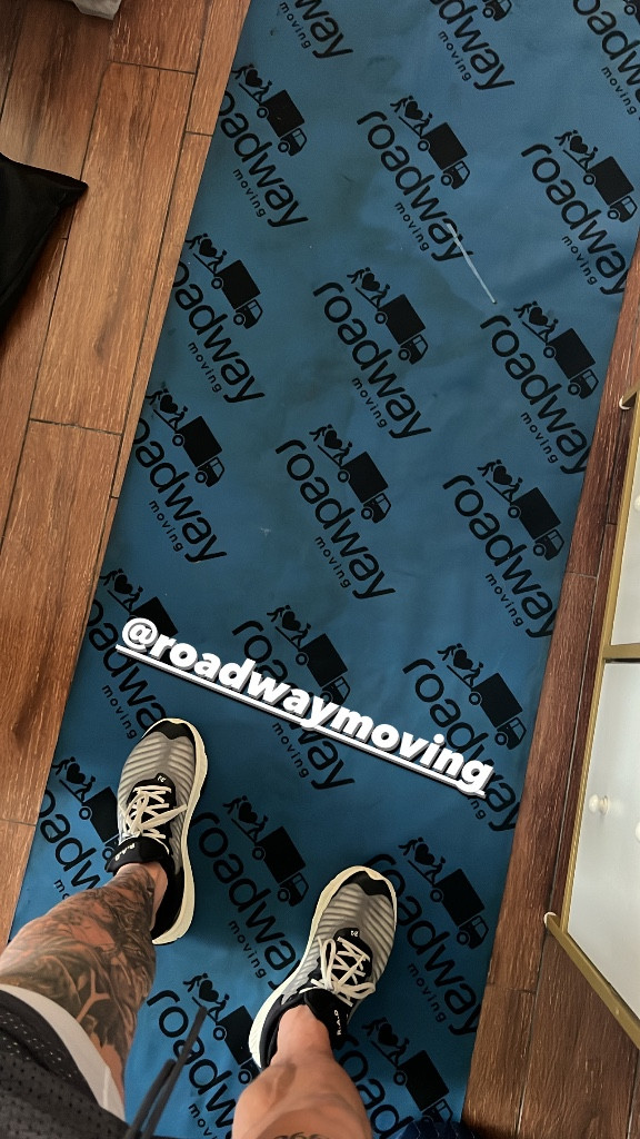 Second photo by Derek Pratt of Roadway Moving - Large