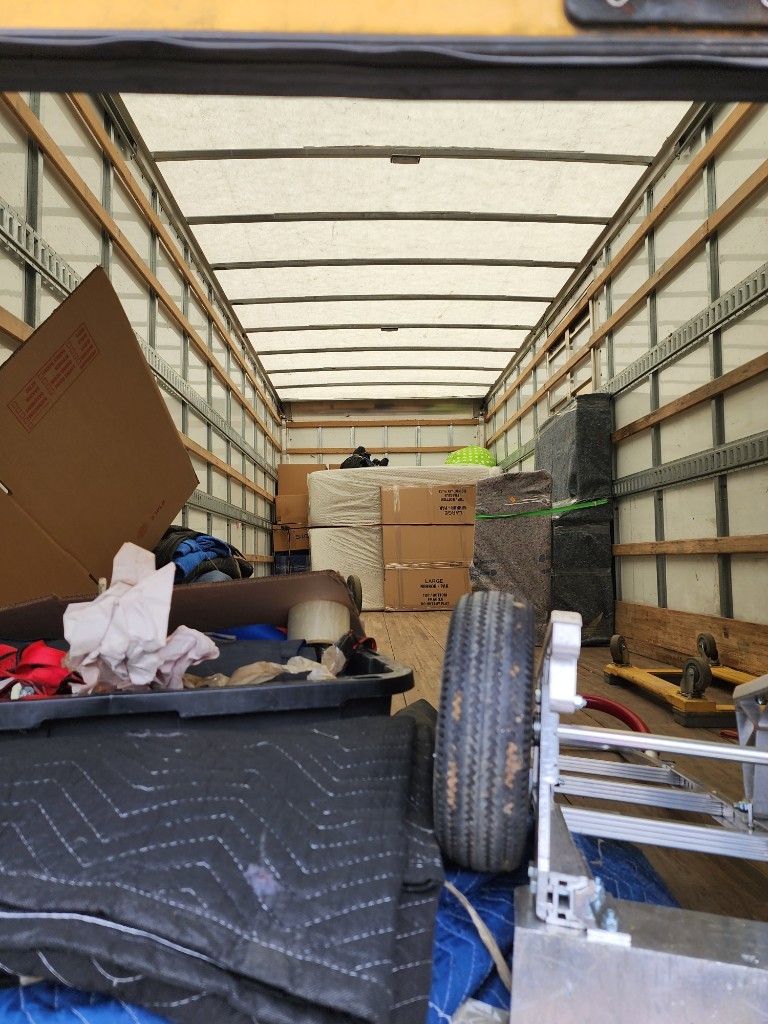 Photo by Kiat Witafa of Safe Ship Moving Services - Large