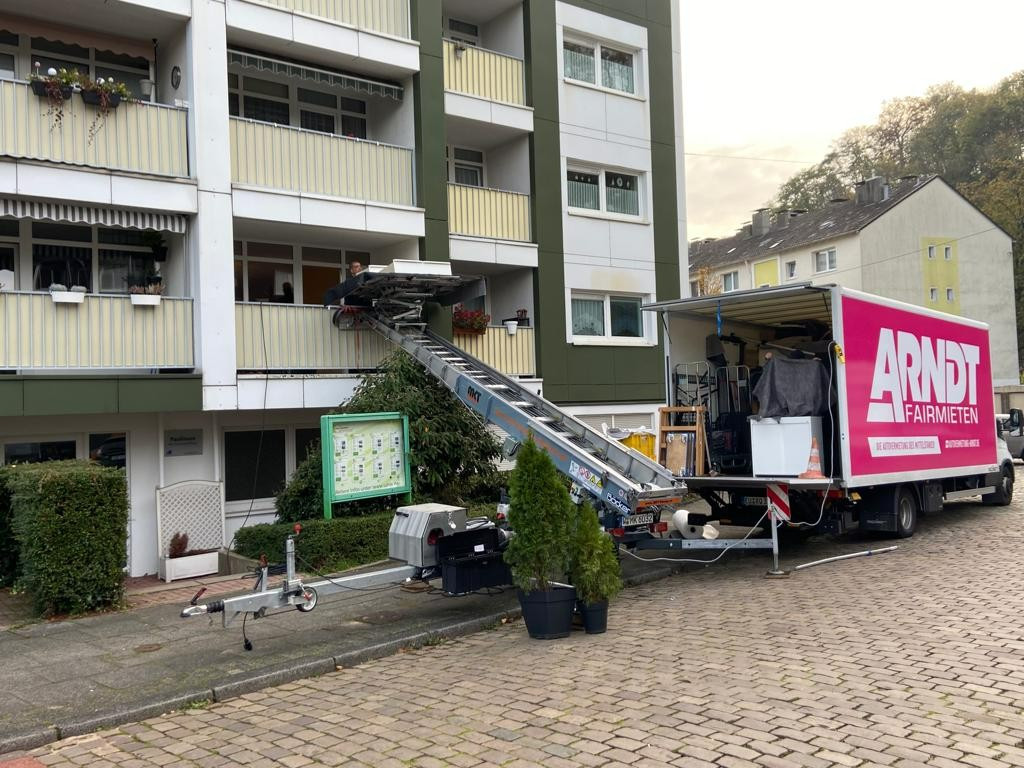 Second photo by Guido Simm of MK Transporte - Large