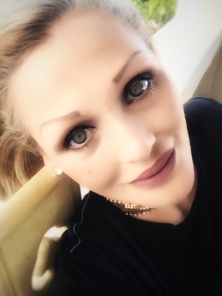 Photo by Donna Spurling of White Lion Moving & Storage - Large