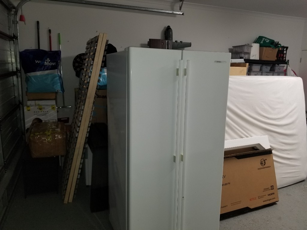 Photo by Dhruv Sharma of Melbourne Supercheap Removals - Large