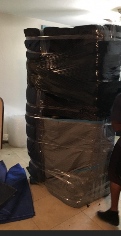 Photo by Thomas Rodriguez of National Moving & Storage - Large