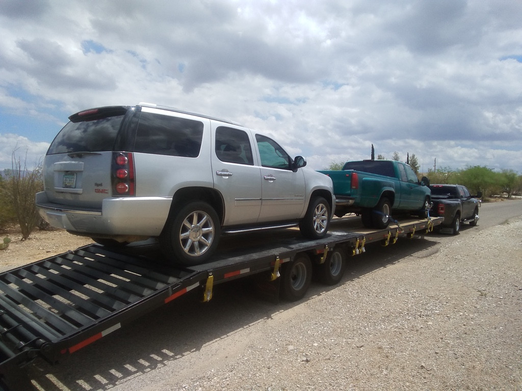 Photo by Nucharet Nelson of Sonic auto transport - Large