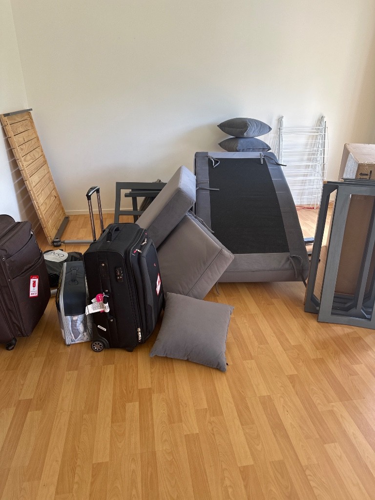 Second photo by Hoang Dang of Auckland Wide Movers - Large