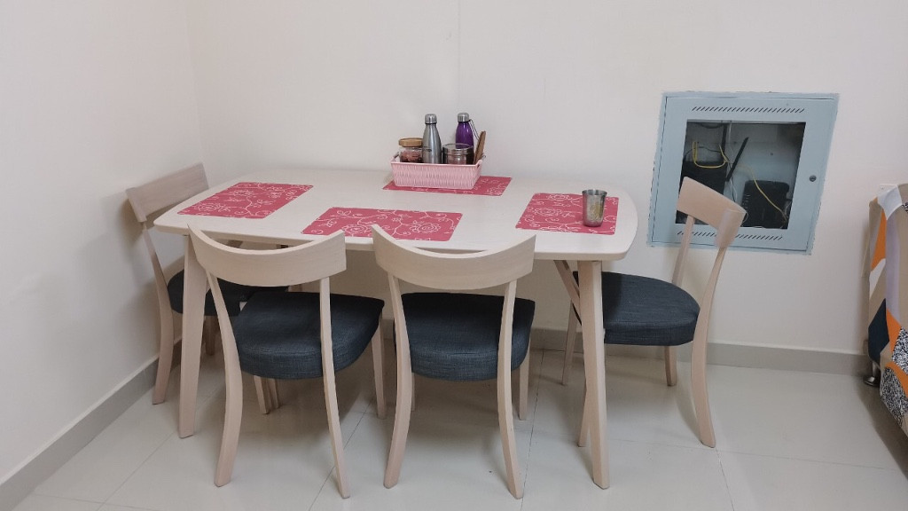 Photo by Reno Shei of Ruby Professional Furniture Movers - Large