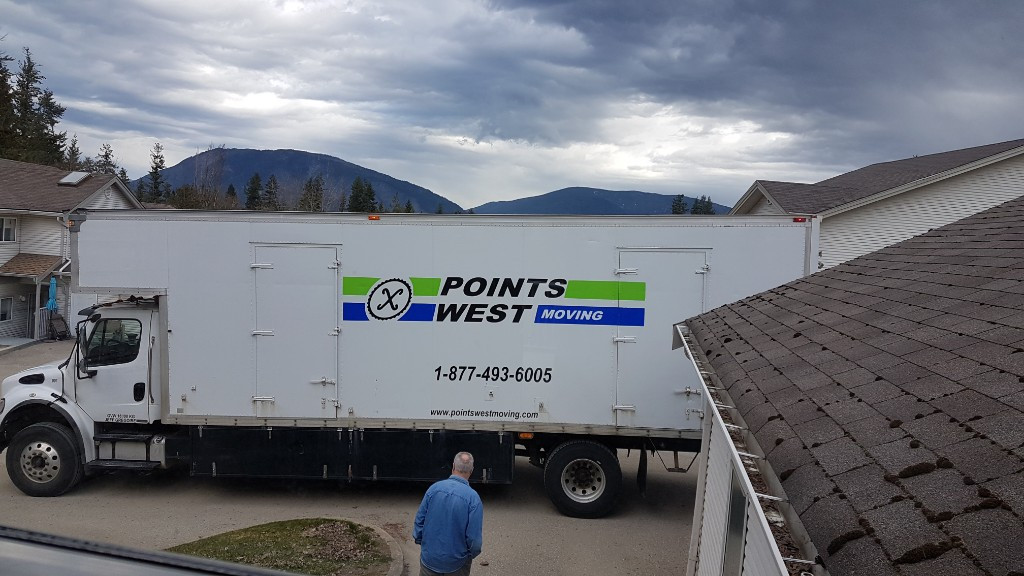 Photo by Elizabeth Strong of Points West Moving - Large