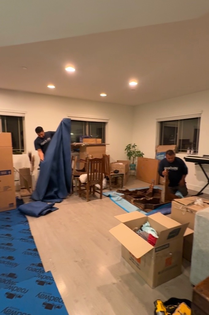 Photo by Jillian Smith of Roadway Moving - Large