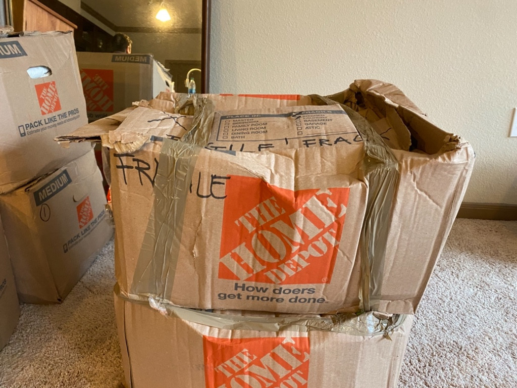 Second photo by Nathalia Paskvan of Nationwide Moving Services Inc - Large