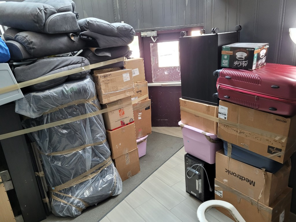 Photo by Meagan Wint of Enterprise Moving - Large