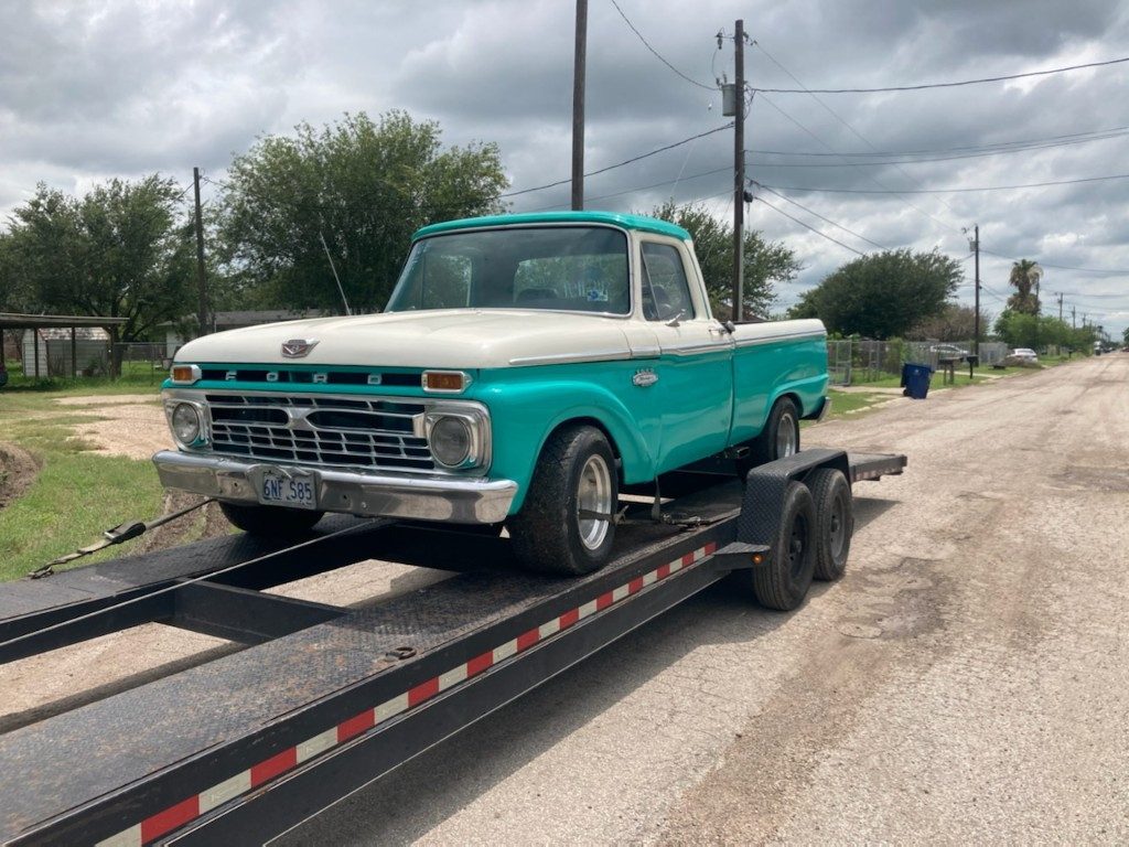 Second photo by Jody Jackson of Sonic auto transport - Large