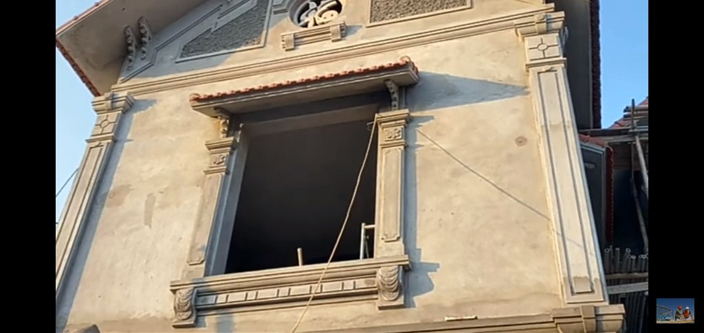 Second photo by Abdul Hayee of Discount Movers - Large