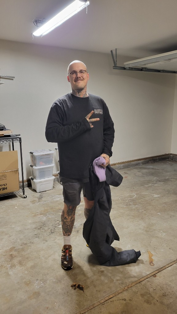 Second photo by Tracey Hicks of All Service Moving - Large