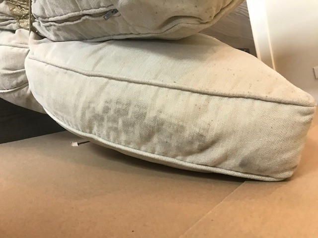 Second photo by Pauline Barroqueiro of Overland Van Lines - Large