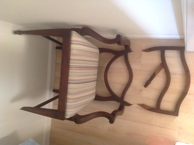 Photo by Lela of A. Univers Transit Ltd - Large