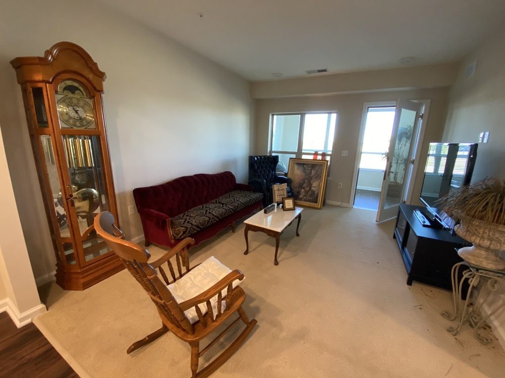 Photo by Daniela Huerta of Illinois Movers Inc - Large