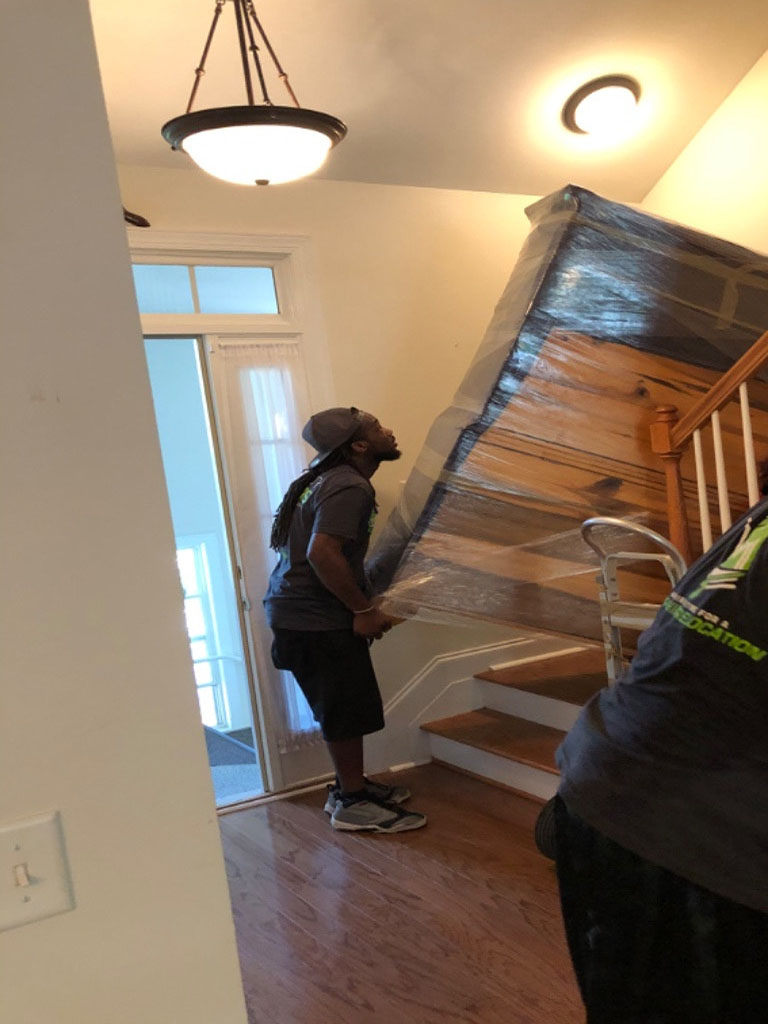 Photo by Elane Tipton of Soda City Movers - Large