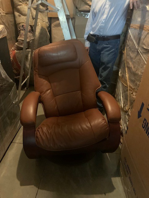 Photo by Brenda Kane of MoveR Van Lines - Large