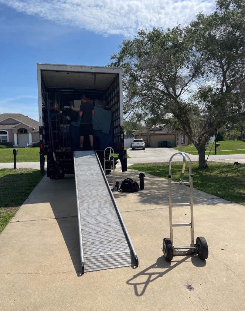 Second photo by Harold Saucier of United American Moving and Storage - Large