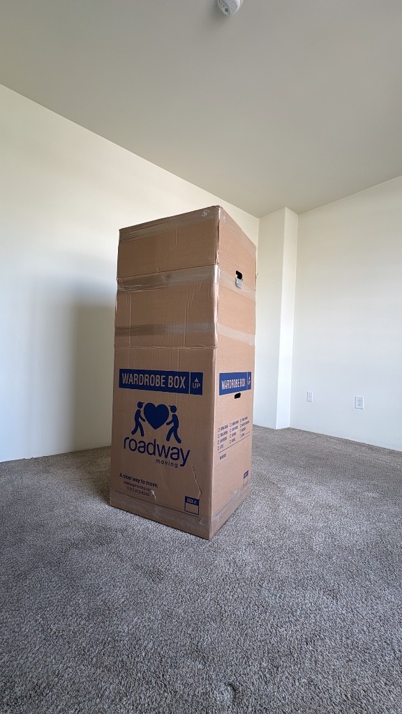 Second photo by Marshall Glaze of Roadway Moving - Large