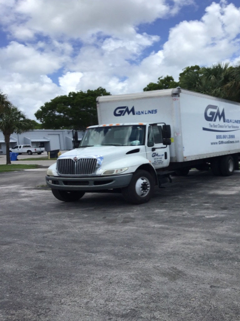 Photo by Jaimie Gauntlett of GM Van Lines - Large