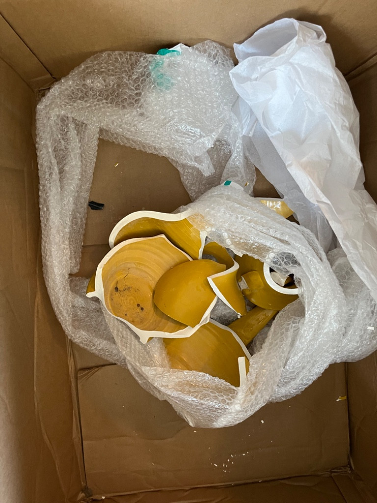 Second photo by Diana Jennings of Atlantic Van Lines - Large