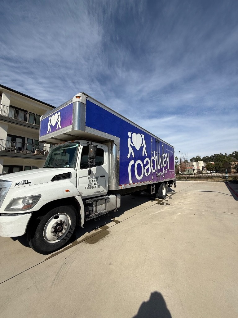 Photo by Ashley Robbennolt of Roadway Moving - Large