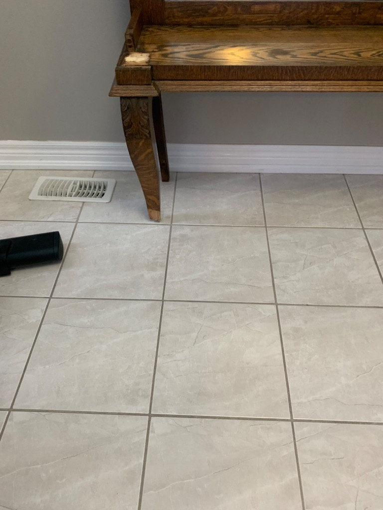 Second photo by Michelle Renaud of 401 Moving & Storage  - Large