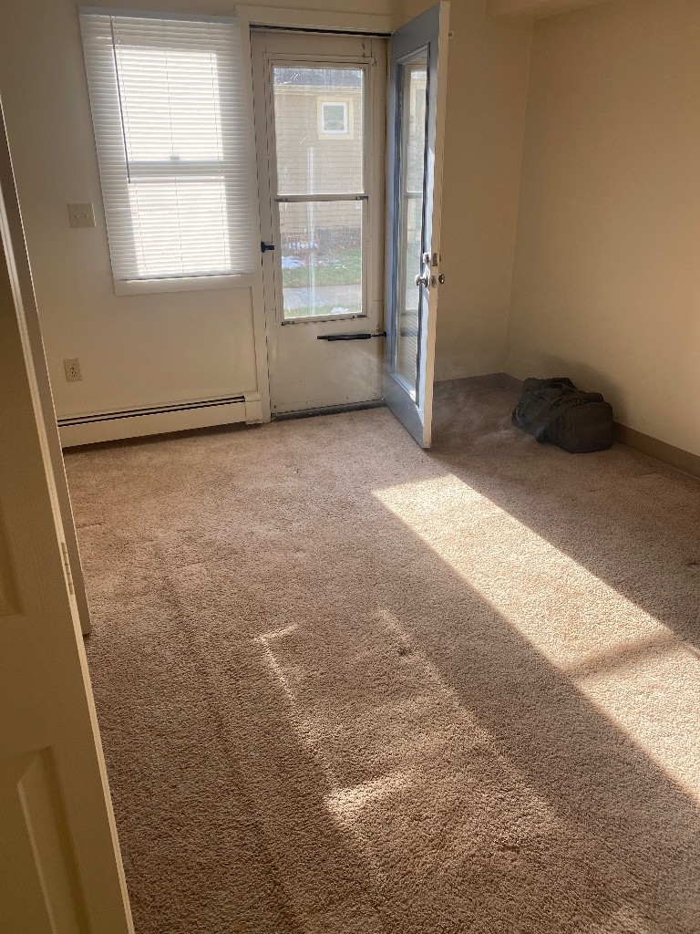 Photo by Suzanne Pratt of Safe Ship Moving Services - Large