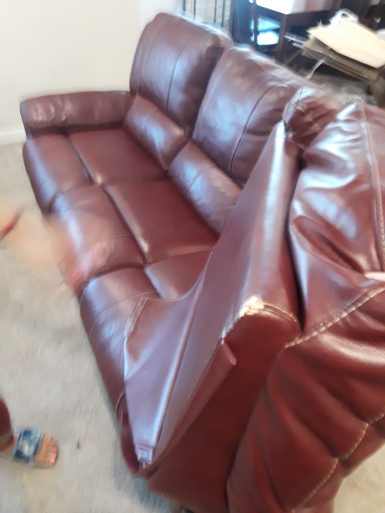 Second photo by George Rizzo of International Van Lines - Large