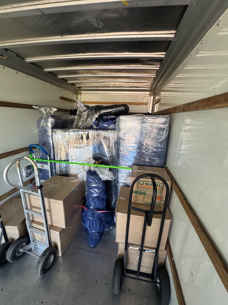 Second photo by Jennifer Reano of Safe Ship Moving Services - Large