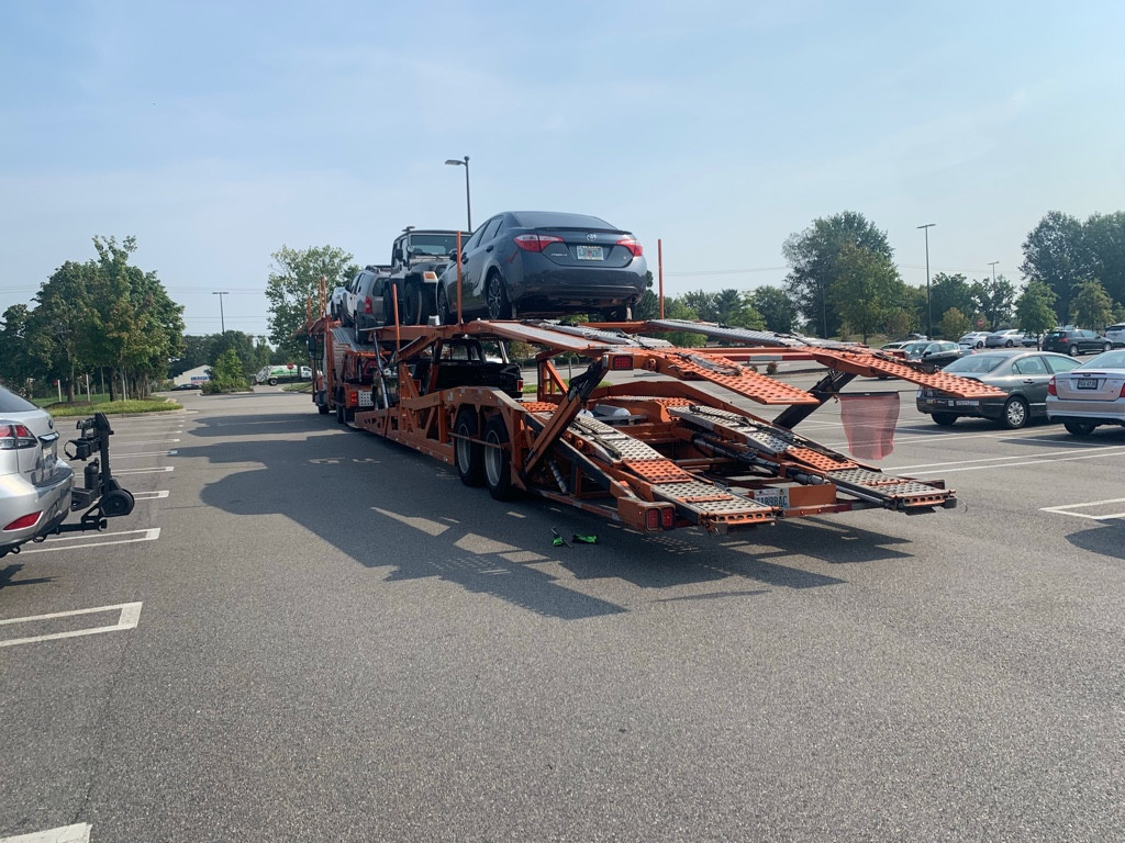 Photo by Brenda Fay of Sonic auto transport - Large