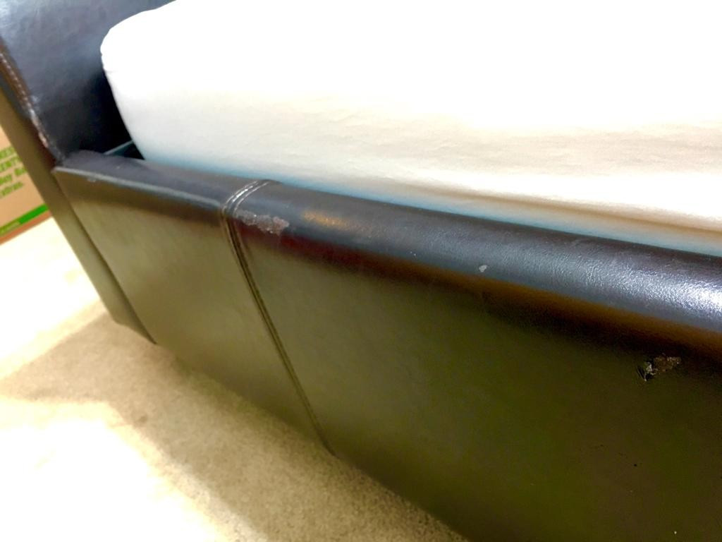 Second photo by Wendy Lee of Ottawa Pro Movers - Large