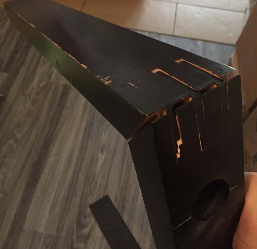 Second photo by Leal of Intraglobe - Large