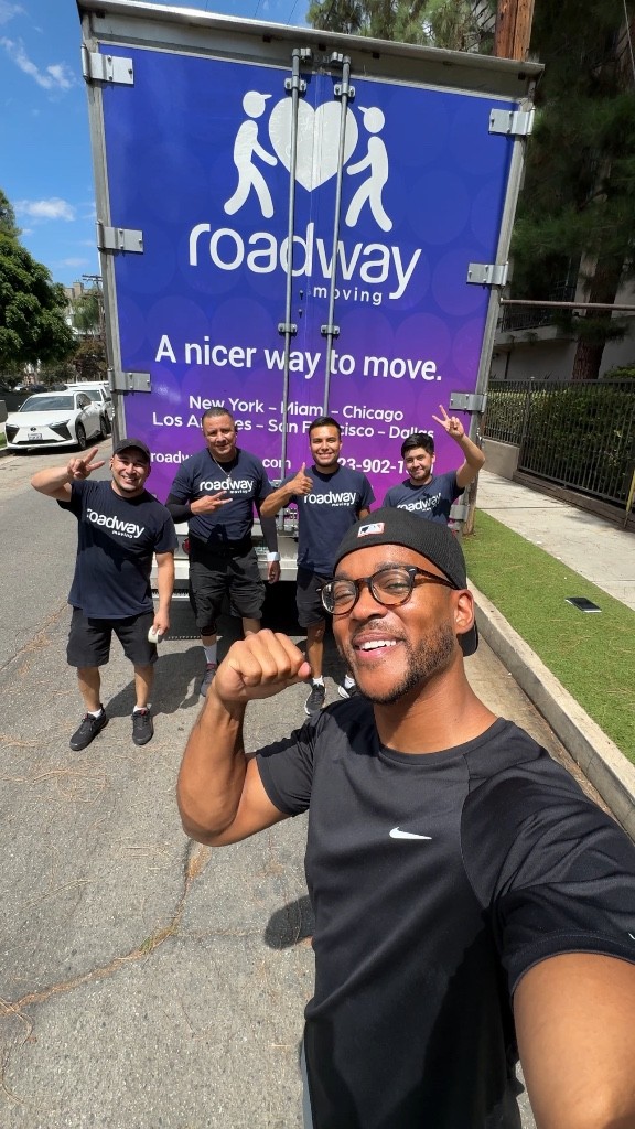 Photo by Marshall Glaze of Roadway Moving - Large