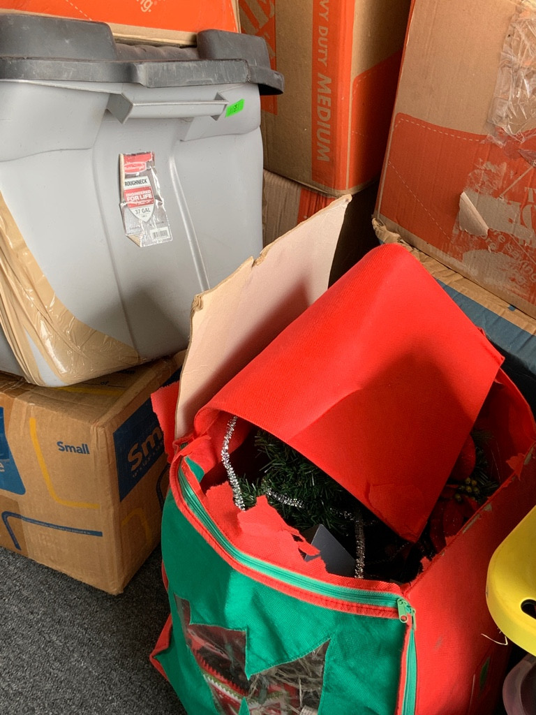 Second photo by Eva Joohnston of Safe Relocation inc - Large