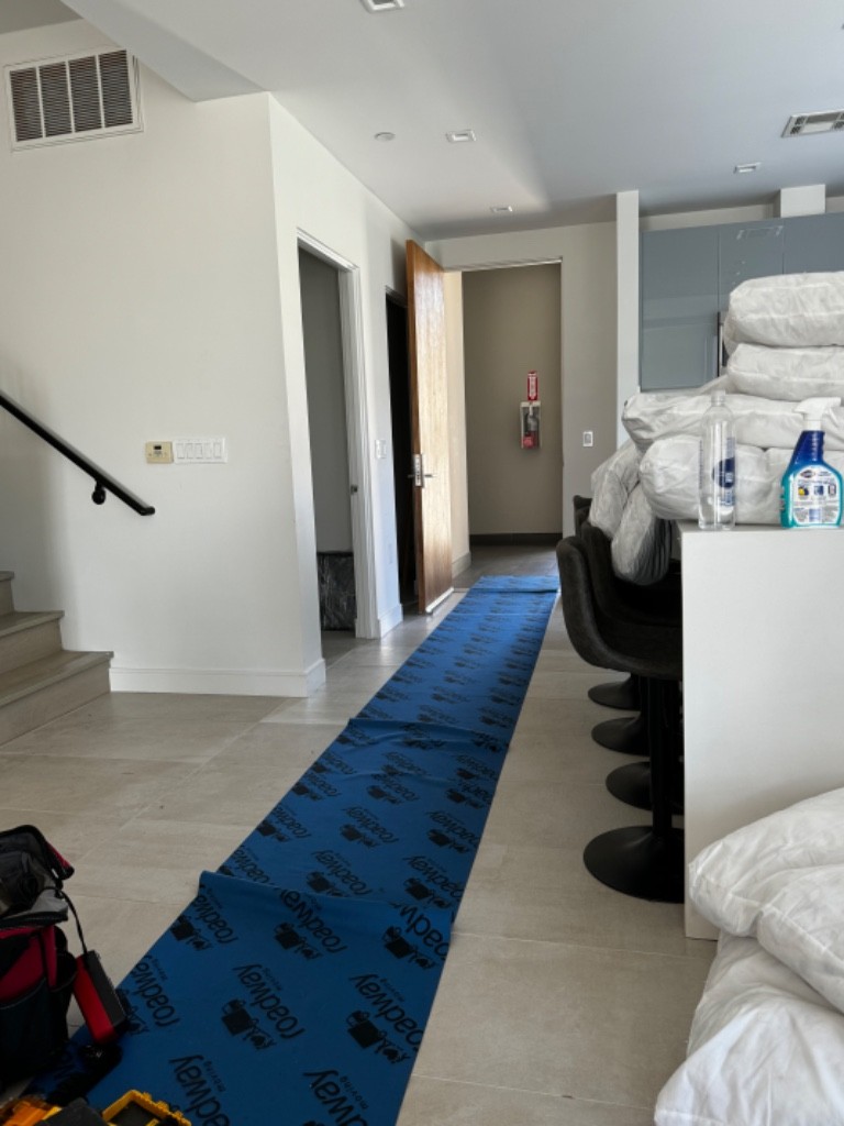 Photo by Noor Dabash of Roadway Moving - Large