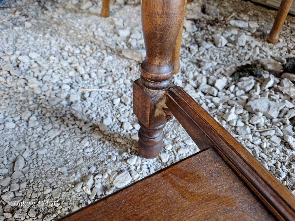 Second photo by Tim Si of Jackson Movers - Large