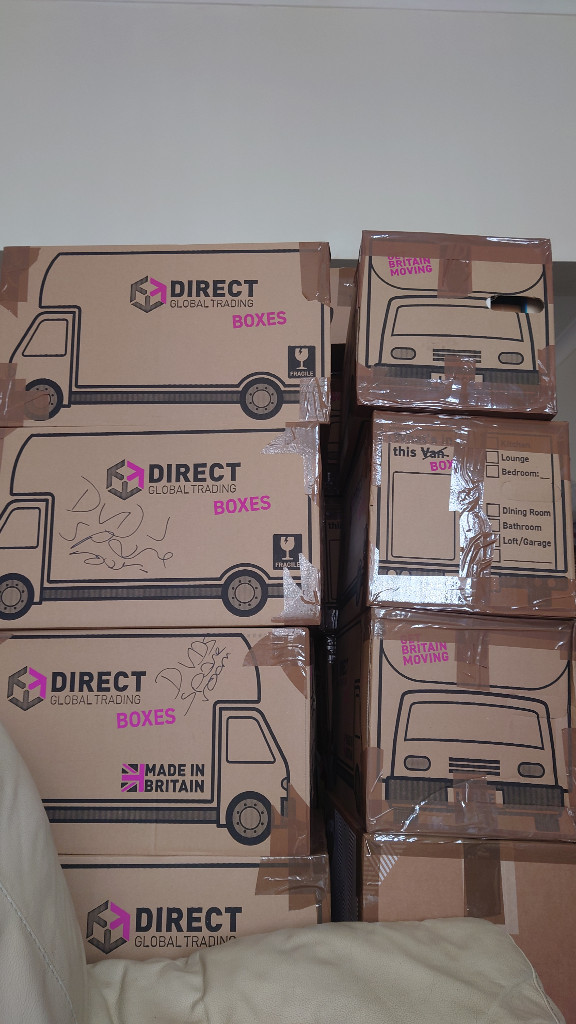 Photo by Trevor Deeley of Walton International Movers - Large